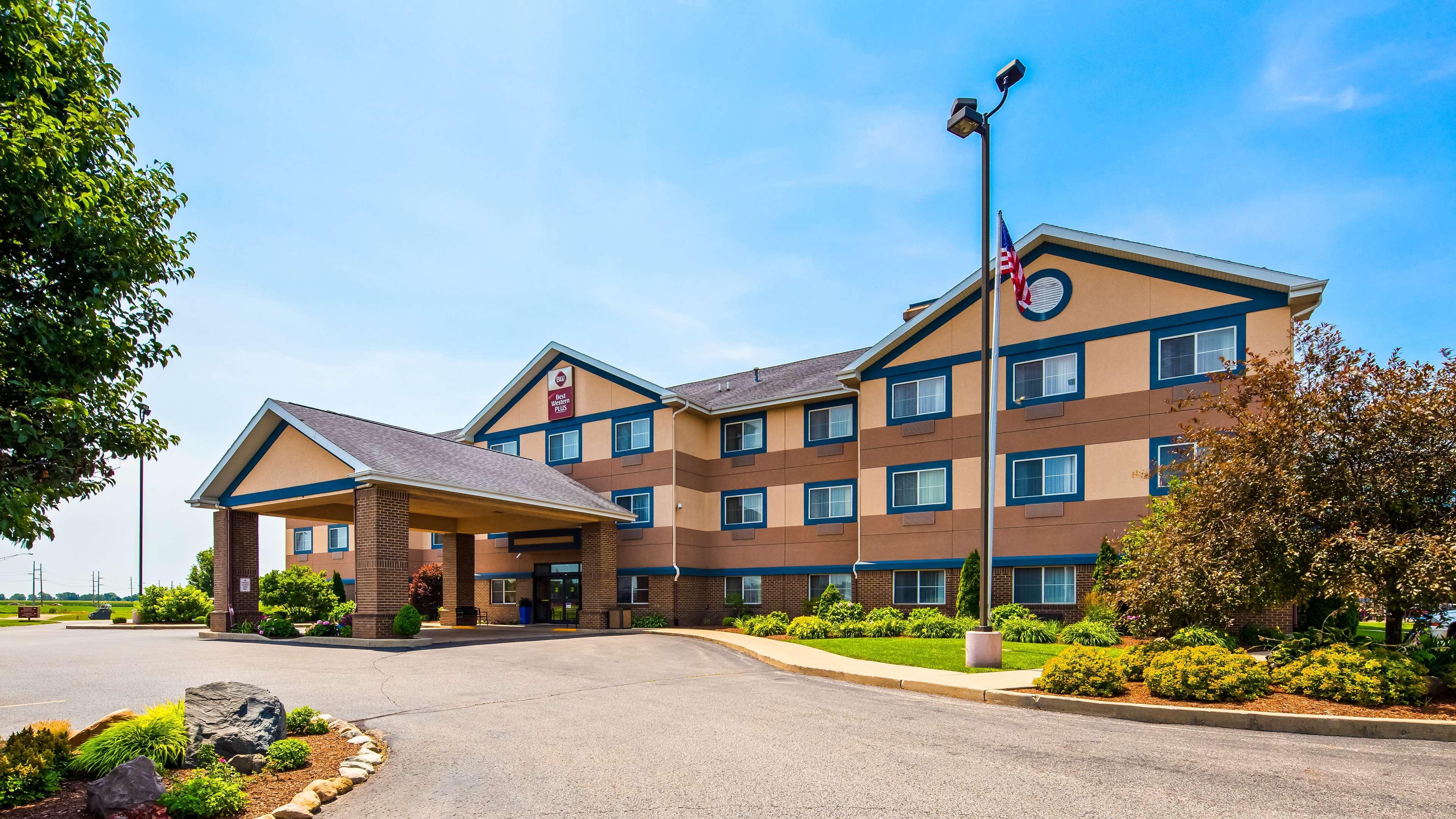 מונטיצ'לו Best Western Plus Brandywine Inn & Suites מראה חיצוני תמונה