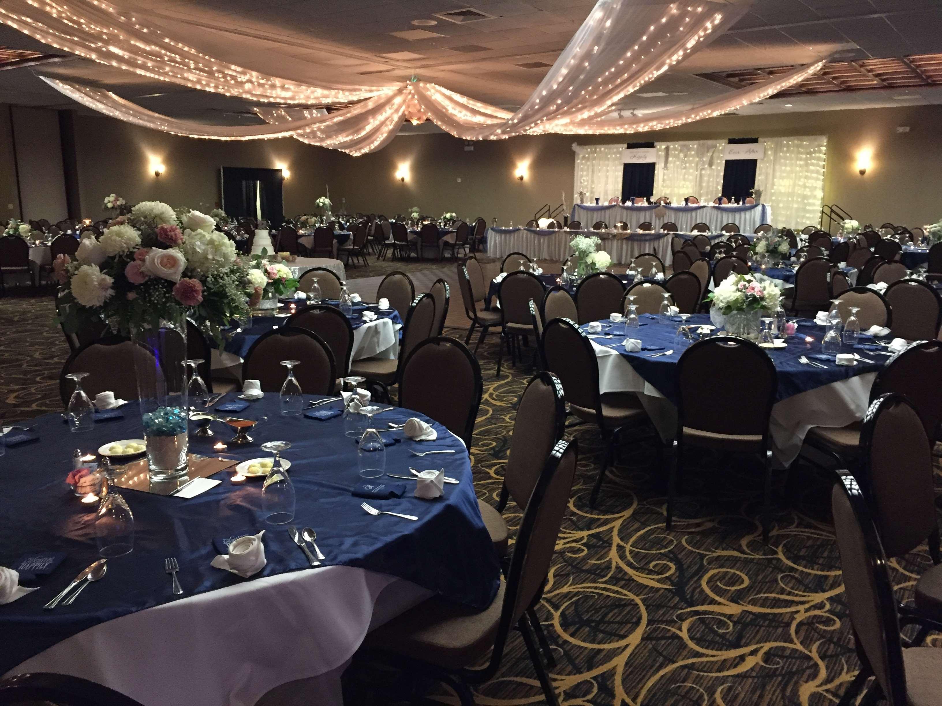 מונטיצ'לו Best Western Plus Brandywine Inn & Suites מראה חיצוני תמונה