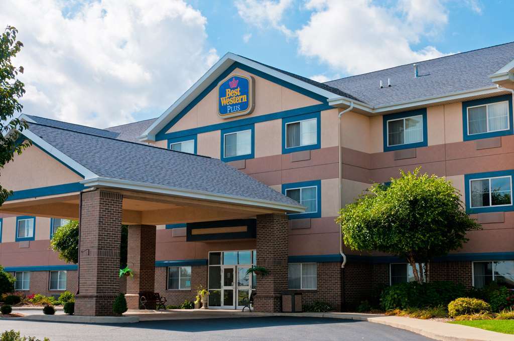 מונטיצ'לו Best Western Plus Brandywine Inn & Suites מראה חיצוני תמונה