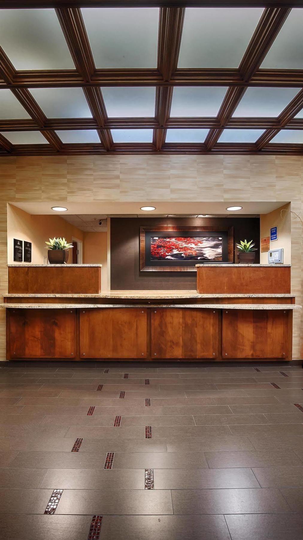 מונטיצ'לו Best Western Plus Brandywine Inn & Suites מראה חיצוני תמונה